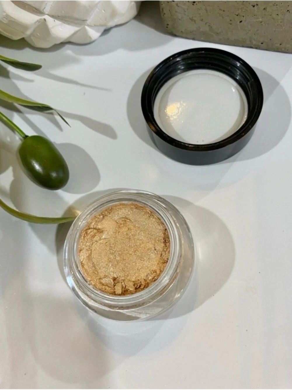 Chanel #90 Convoitise Illusion de Ombré’ Eyeshadow